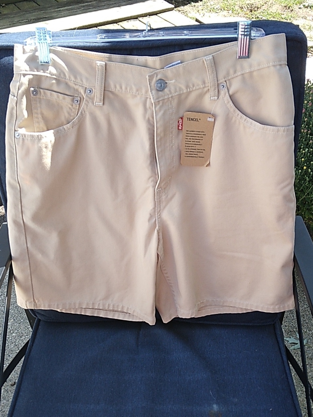 Levi's Women's Tan Tencel Flat-Front Shorts